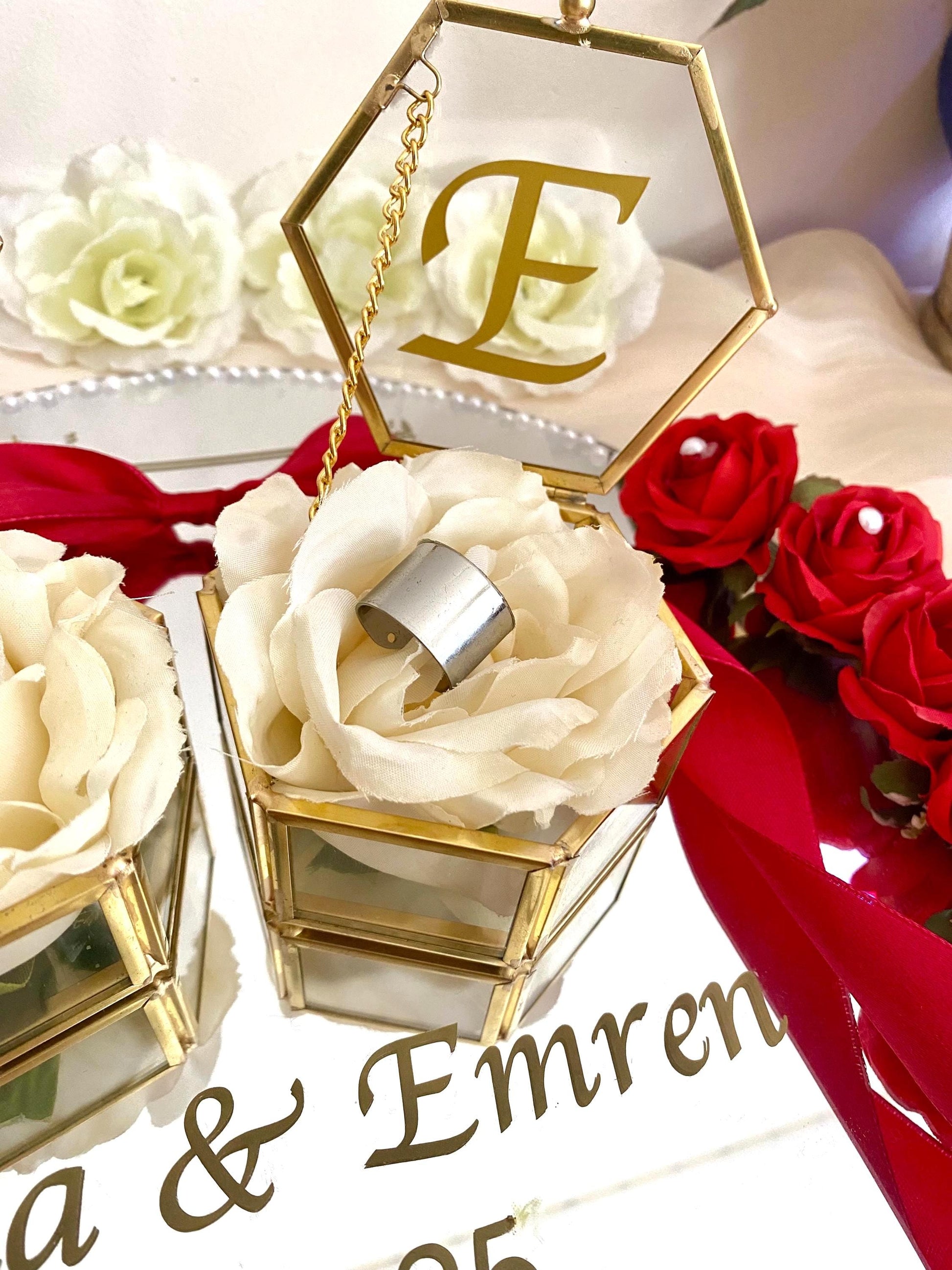 Plateau de Bagues Miroir Personnalisé – Support Alliances - Lia Bloom