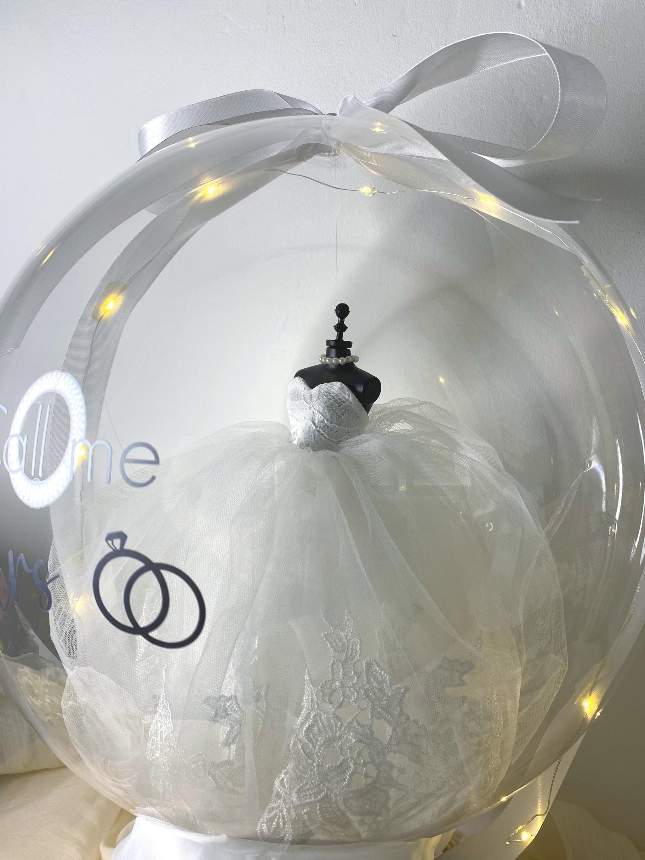 Ballon Bulle de Mariage - Mini Robe de Mariée - Lia Bloom
