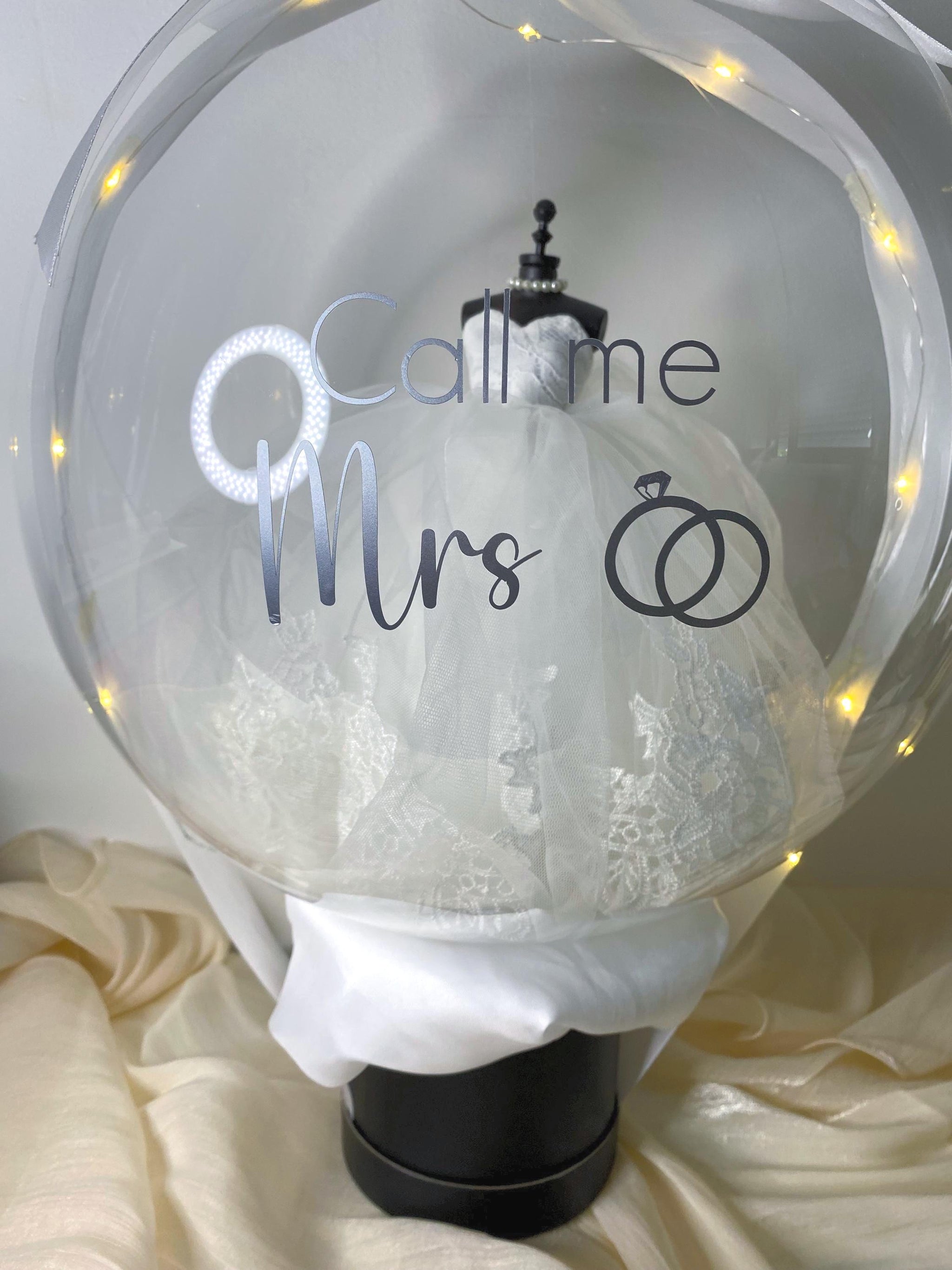 Ballon Bulle de Mariage - Mini Robe de Mariée - Lia Bloom